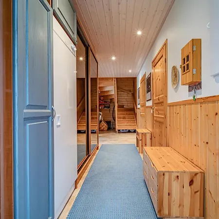 Alpine Eagle Ski-in Ski-out By Aavalevi Apartmán *